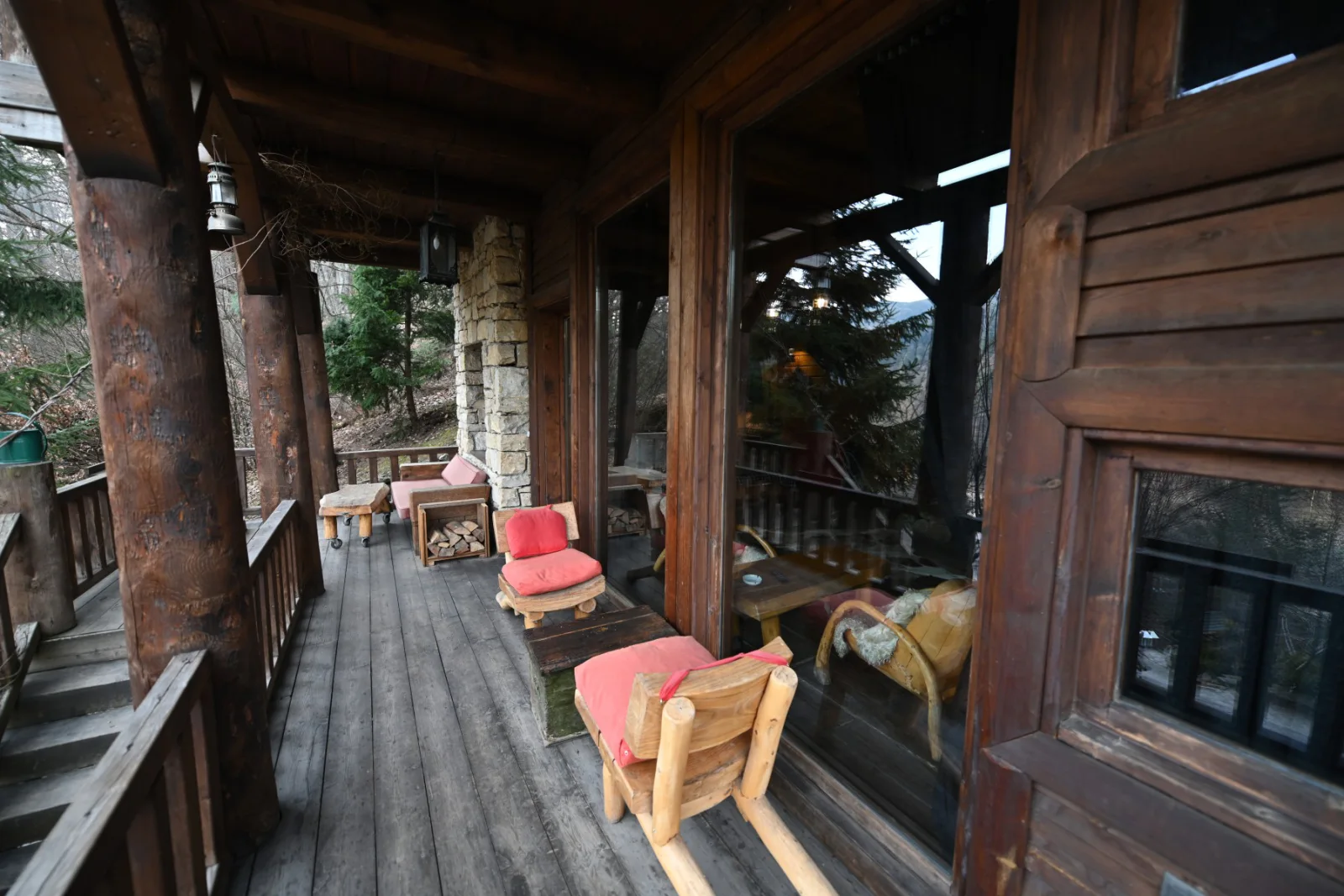 Grumpy's House (Downstairs)